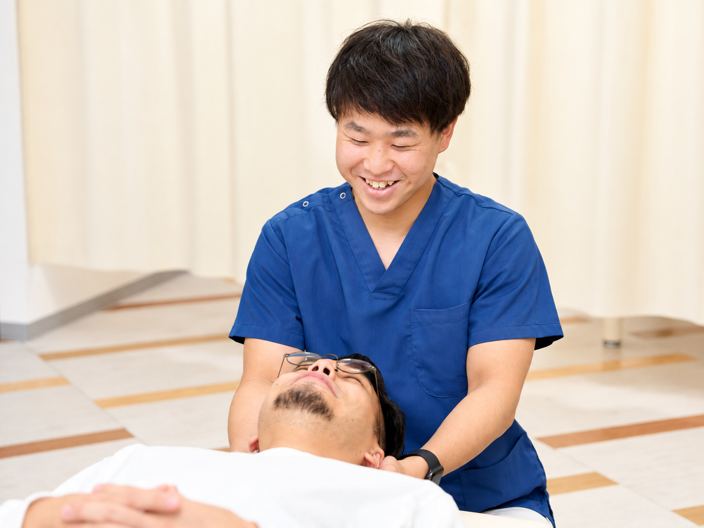 頭痛専門施術